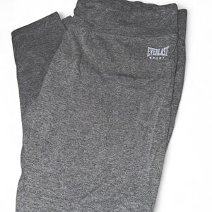Grey Everlast sportswear leggings #fitness

grey, high-waisted